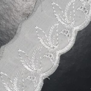 Bordado Inglês Laíse Bordada 5cm Poliéster Algodão 1M