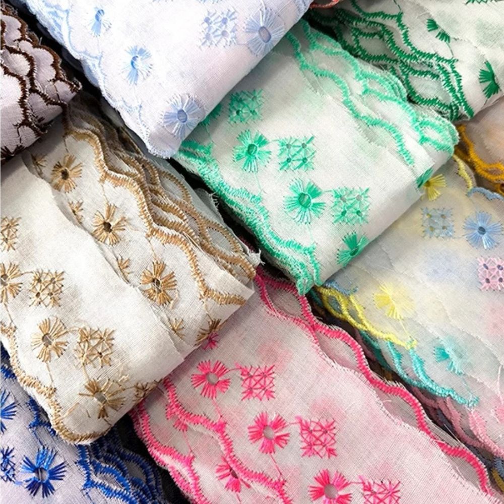 Bordado Inglês Lese Bicolor 5cm CTB 134 por Metro