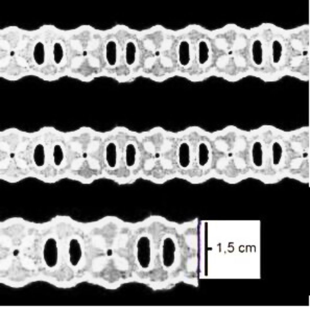 Bordado Inglês Passafita 1,5cm por Metro Ref: 59238