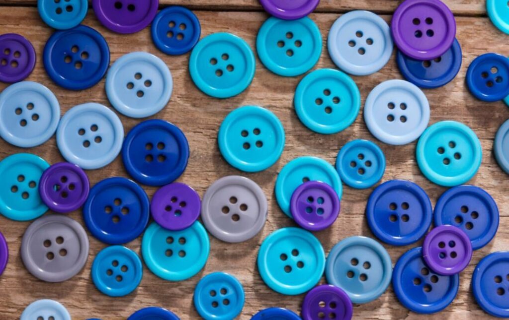 usar botões na costura