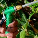 Kit Esguicho Ajustável Mangueira Irrigação Engate Rápido - 5 Peças