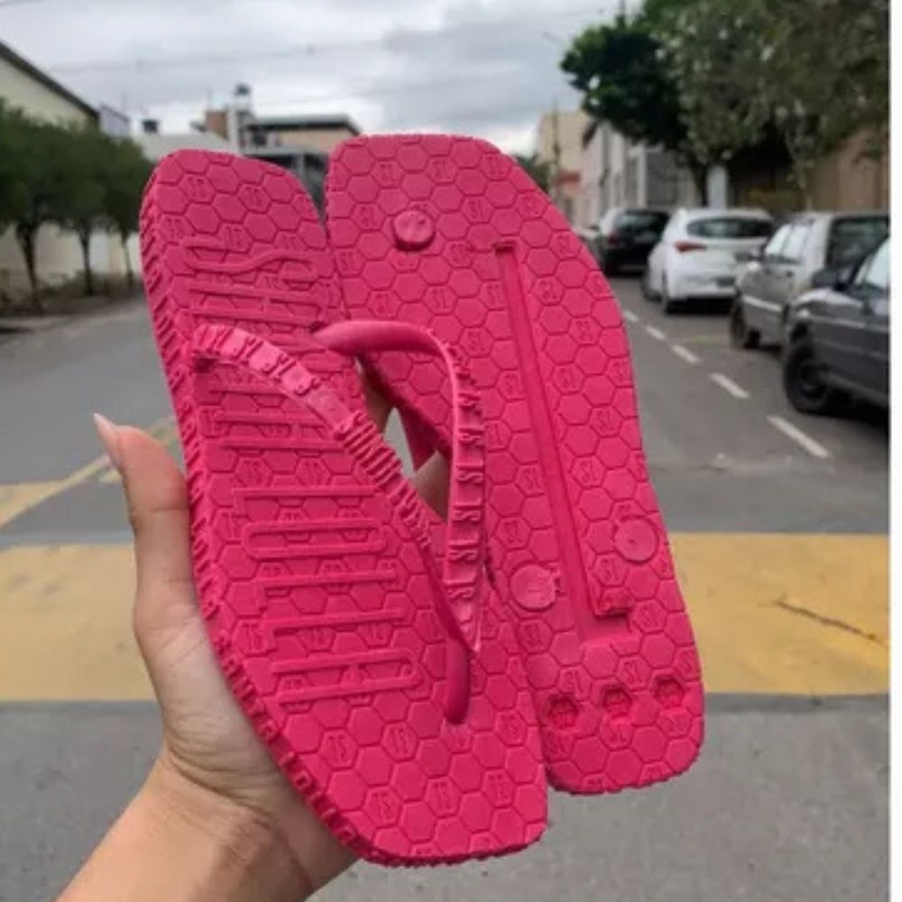 Chinelo Rasteira Neon Ponta Quadrada Verão Conforto