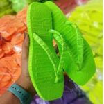 Chinelo Rasteira Neon Ponta Quadrada Verão Conforto